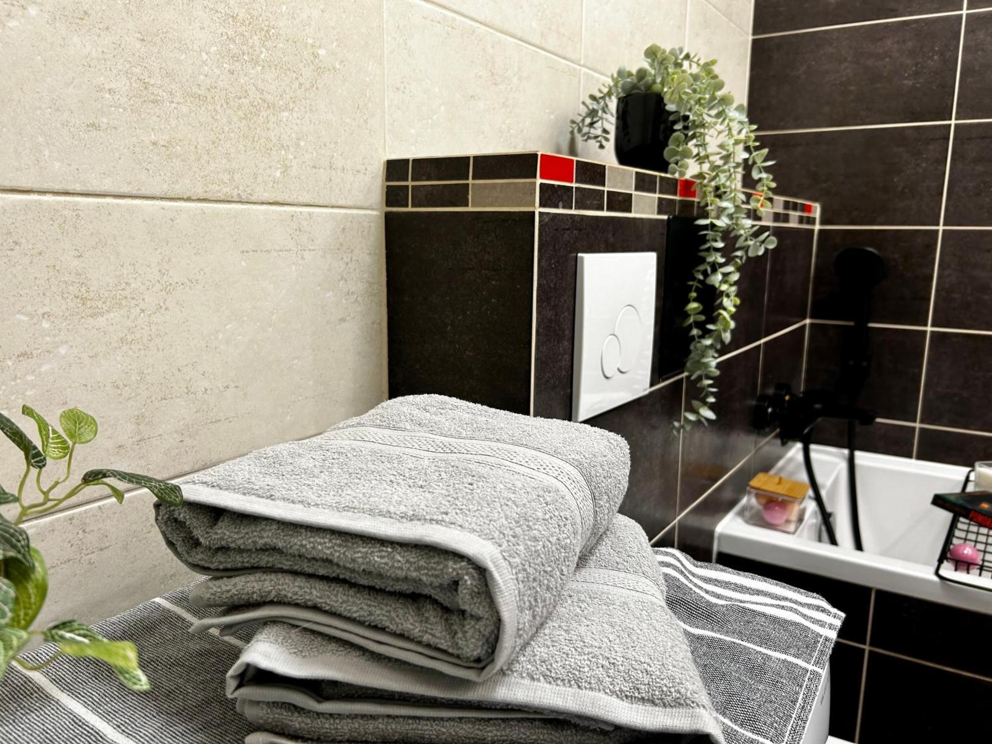 Island Modern Box Apartment Гданськ Екстер'єр фото